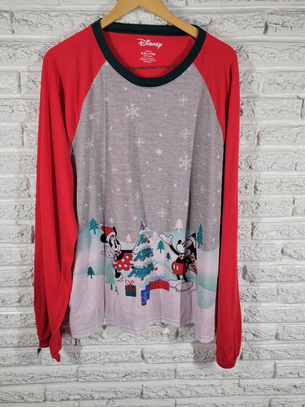 Disney Christmas Pajama Top Adult XXL Mickey Minnie‎ Mouse Red Gray NOV44XE